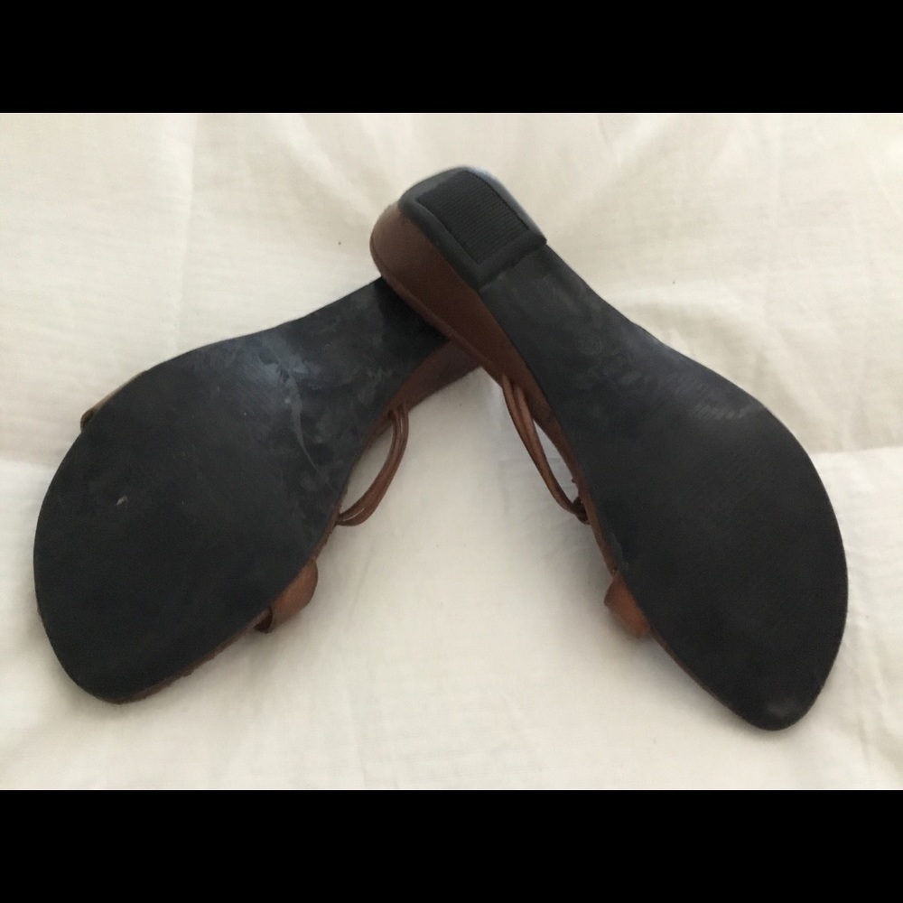 Sandals - Picture 2 of 4